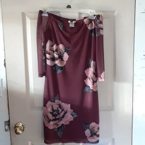 TIGHT OFF THE SHOULDERS  BURGUNDY DRESS